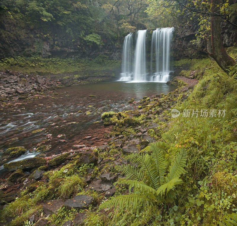 Sgwd yr Eira falls先生